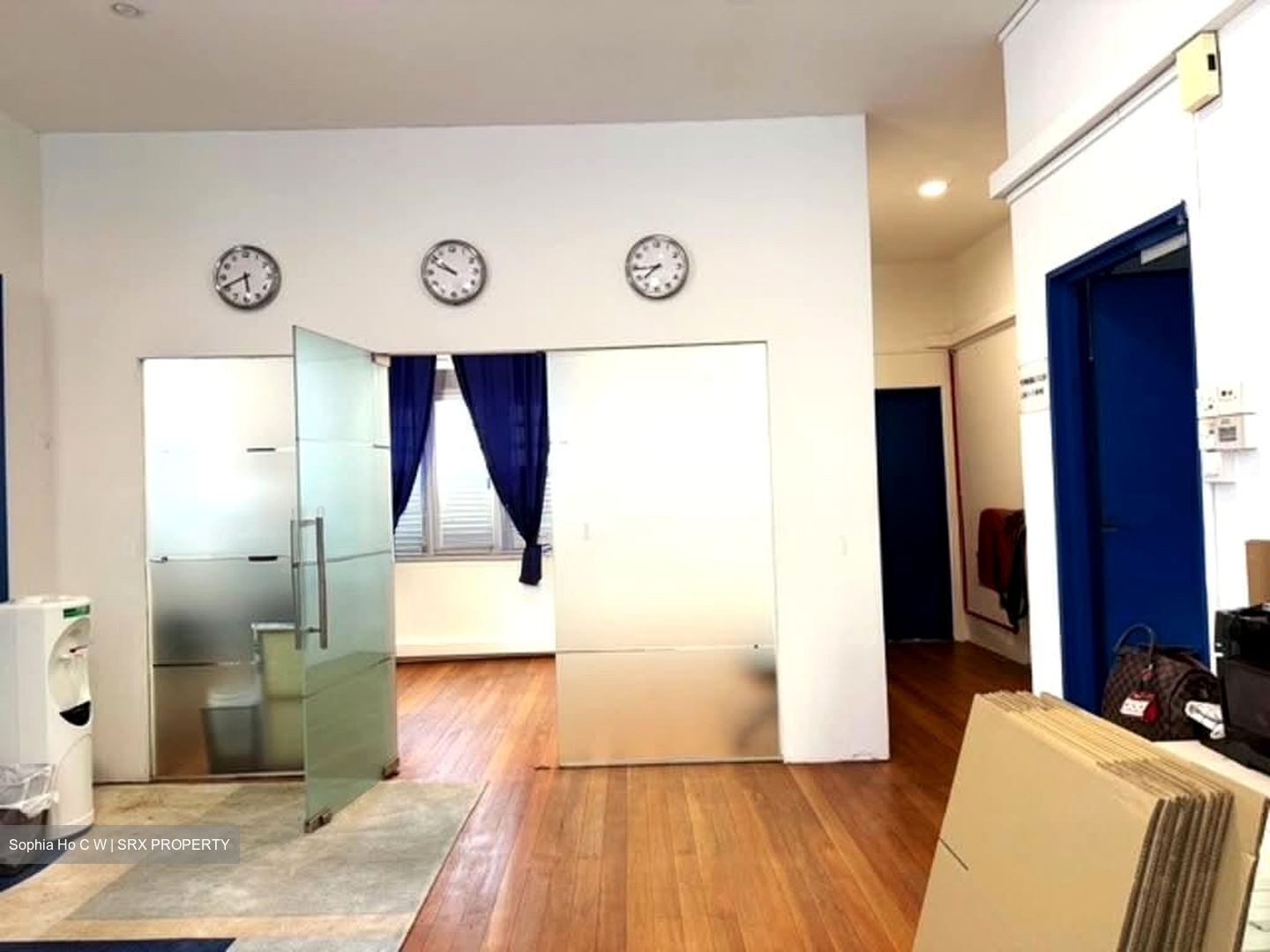 Telok Ayer Street (D1), Office #544434931